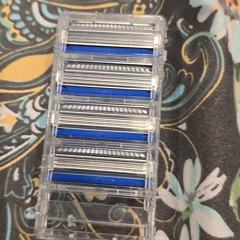 ❤️10/$40 New Triple Replacements Shaving 4 Of Them Target